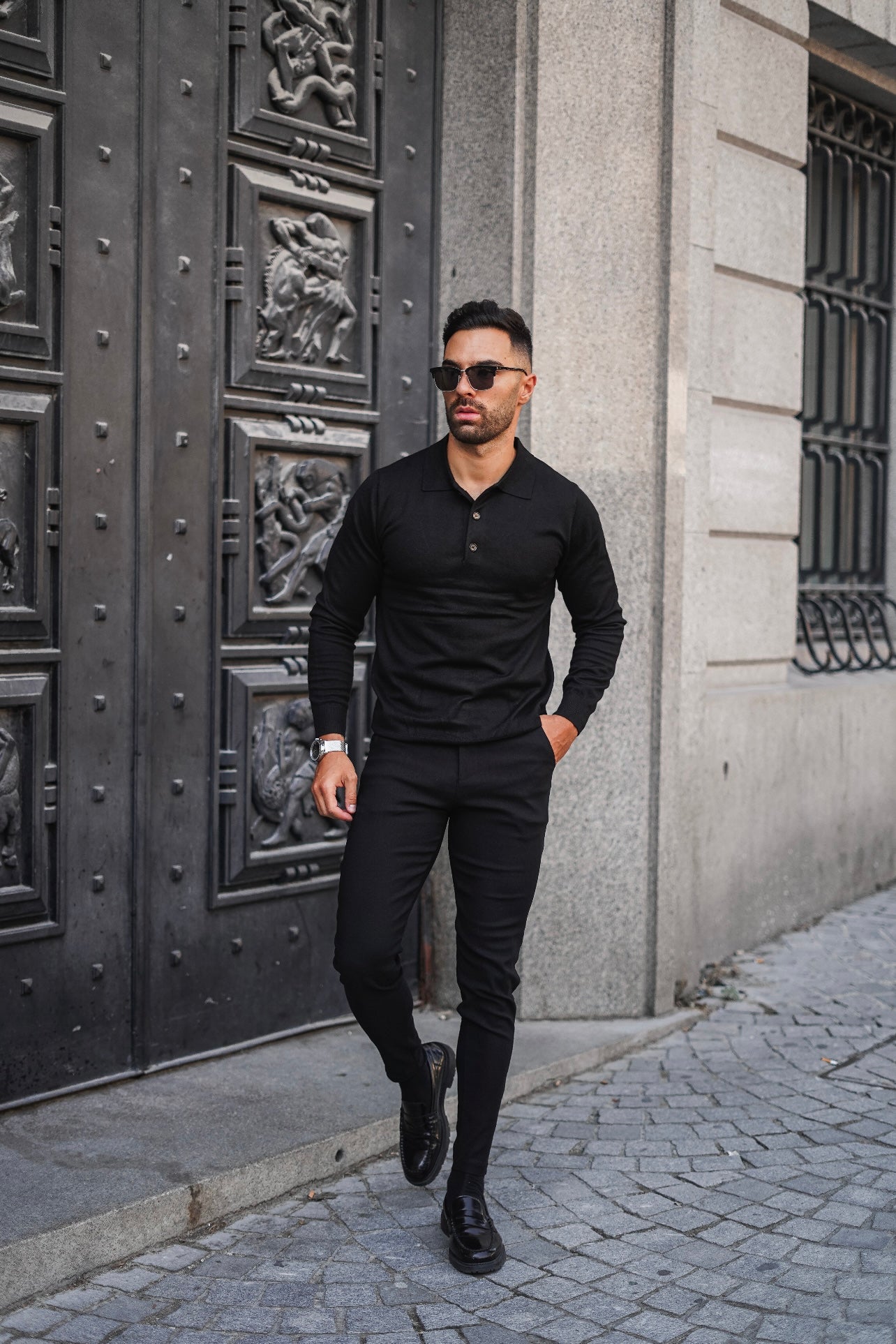 Laurent Garde - LE PANTALON V1